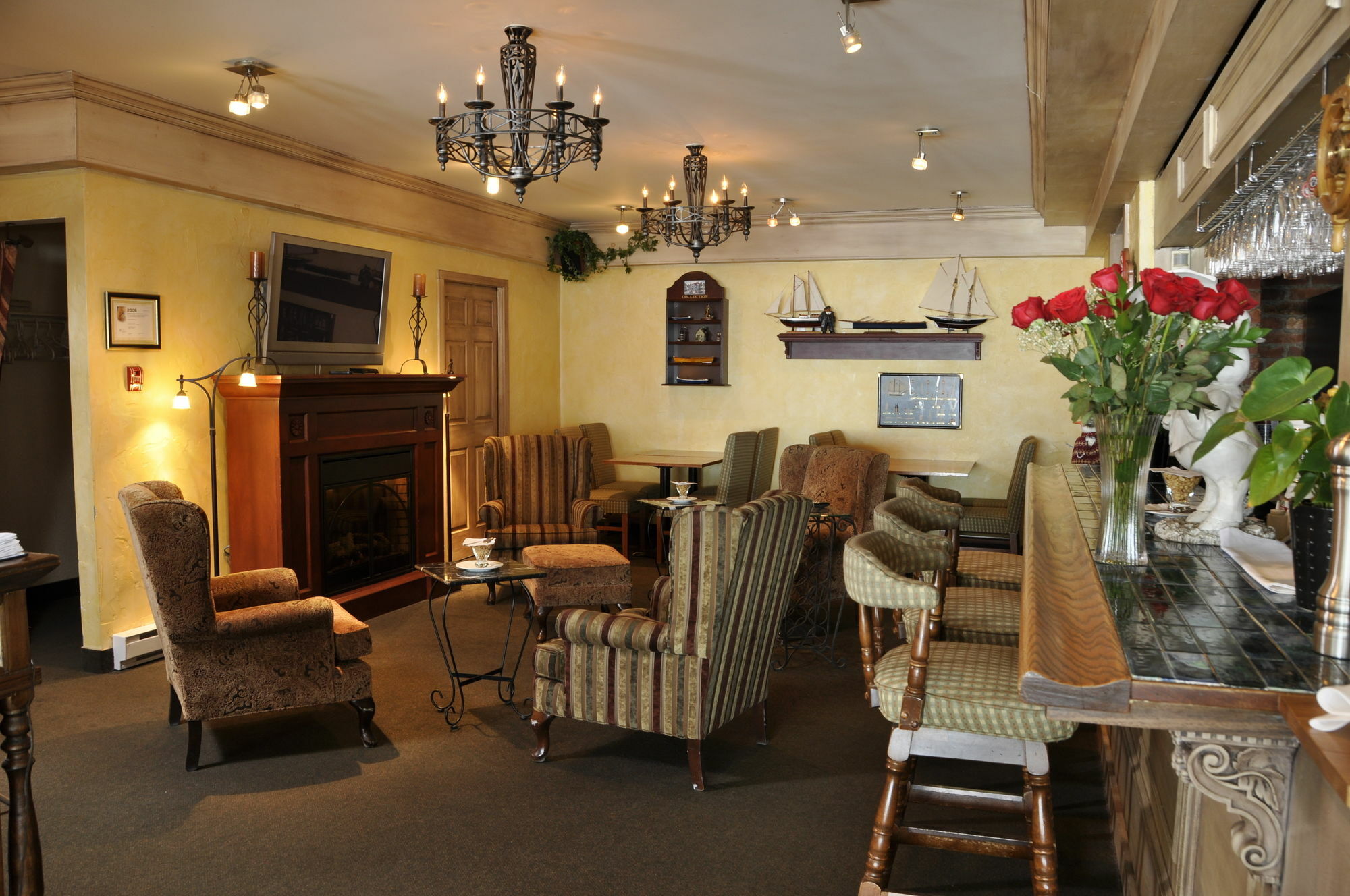 Hotel Verso Magog Екстериор снимка